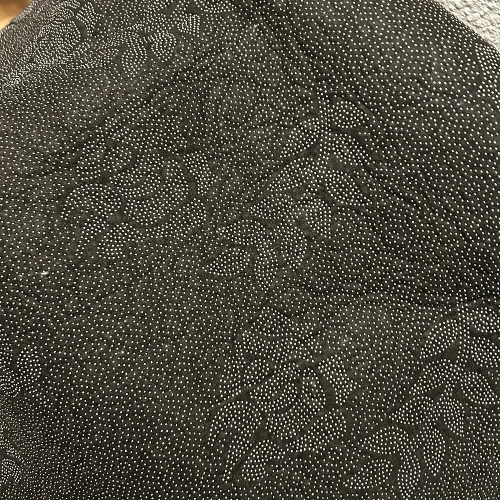 Green Monstera Leaf Shaped Area Rug 3’8” x 5’1”